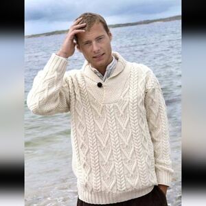 Aran Crafts Men's Natural Cable Knit  Sweater - L